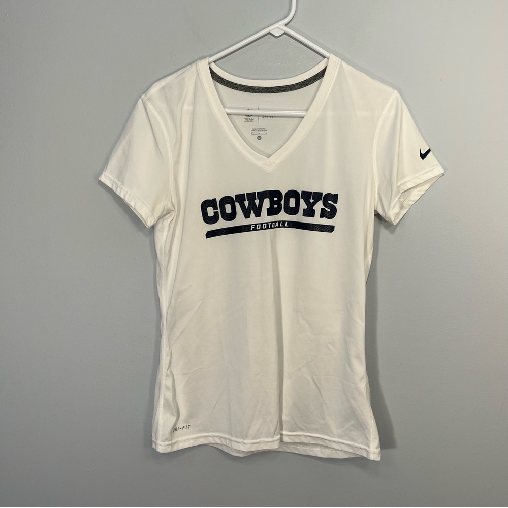 Dallas Cowboys Shirt Womens Medium White Sri Fit Nike Vneck NFL Football Active